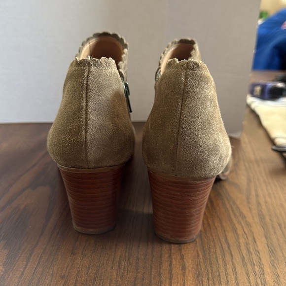 Jack Rogers Marianne suede ankle booties women’s size 10 - Picture 2 of 8